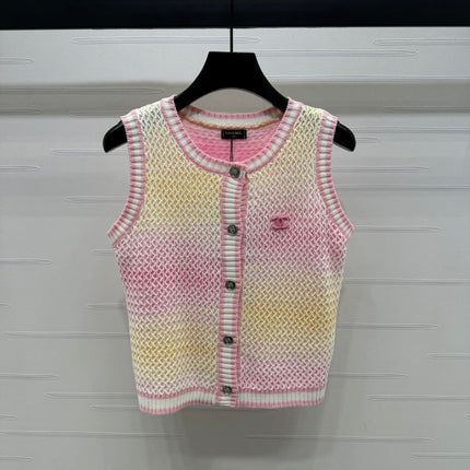 CHANEL KNITTED BUTTONED SLEEVELESS VEST 274921