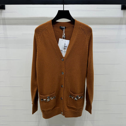 CHANEL HEAVY KNIT CARDIGAN WITH EMBELLISHED FLORAL DETAILS 274877