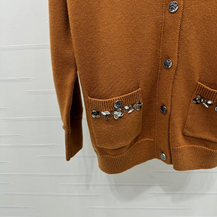 CHANEL HEAVY KNIT CARDIGAN WITH EMBELLISHED FLORAL DETAILS 274877