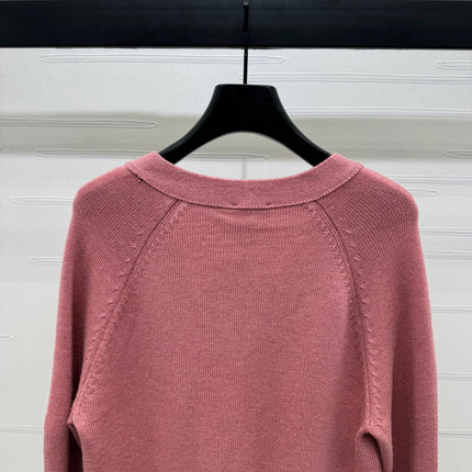 CHANEL HEAVY KNIT CARDIGAN WITH EMBELLISHED FLORAL DETAILS 274876