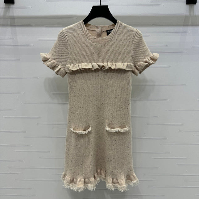 CHANEL SHORT-SLEEVE KNIT DRESS WITH RUFFLED TRIMS 274885