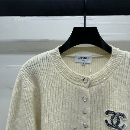 CHANEL 25S CARDIGAN STYLE 204
