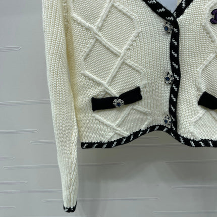 CHANEL 25S CARDIGAN STYLE 198