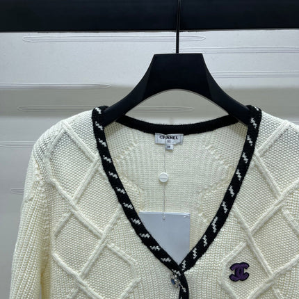 CHANEL 25S CARDIGAN STYLE 198