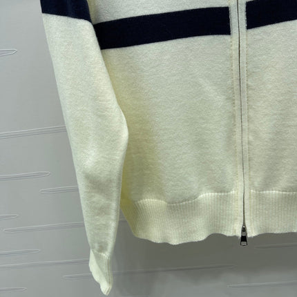 CHANEL 25S STAND-COLLAR CARDIGAN 282