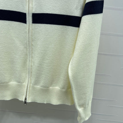 CHANEL 25S STAND-COLLAR CARDIGAN 282