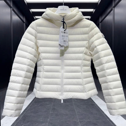 MONCLER 25S JACKET IN WHITE 019