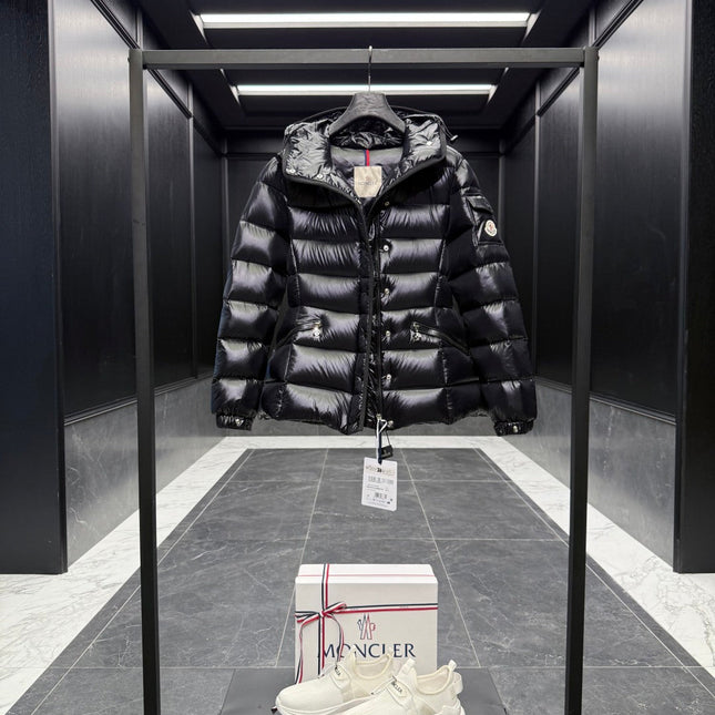 MONCLER 25S JACKET IN BLACK 016
