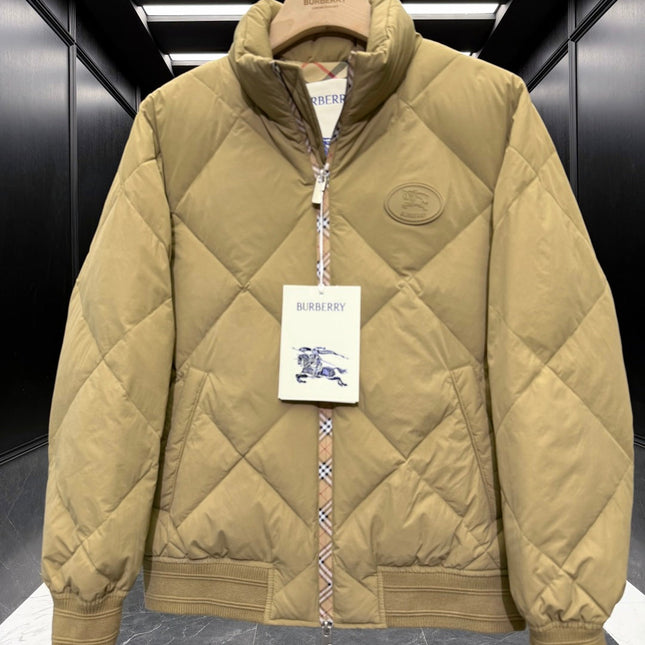 BURBERRY 25S DOWN JACKET 578713