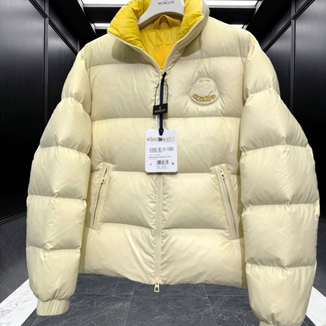 MONCLER 25S SHORT DOWN JACKET 215