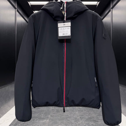 MONCLER 25S SHORT HOODED DOWN JACKET 249