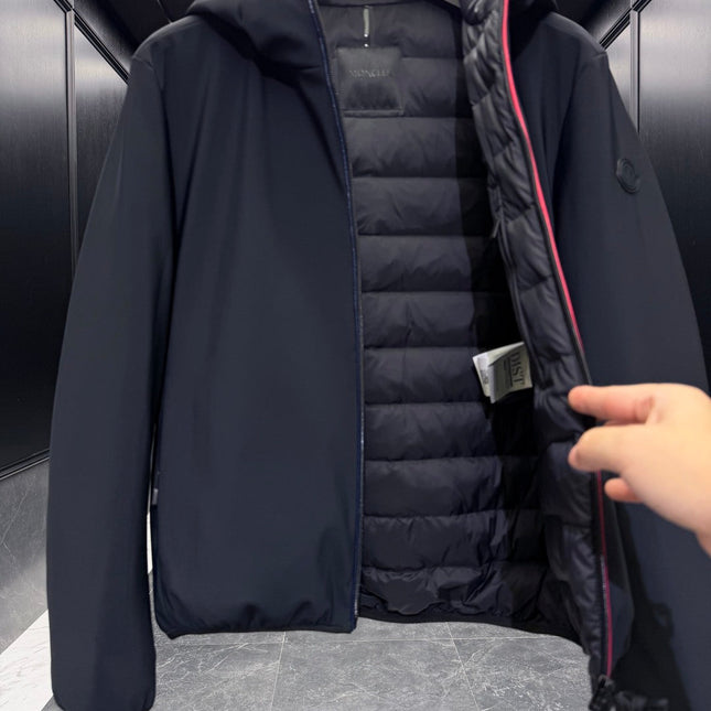 MONCLER 25S SHORT HOODED DOWN JACKET 249