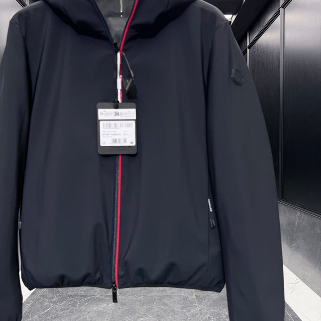 MONCLER 25S SHORT HOODED DOWN JACKET 249