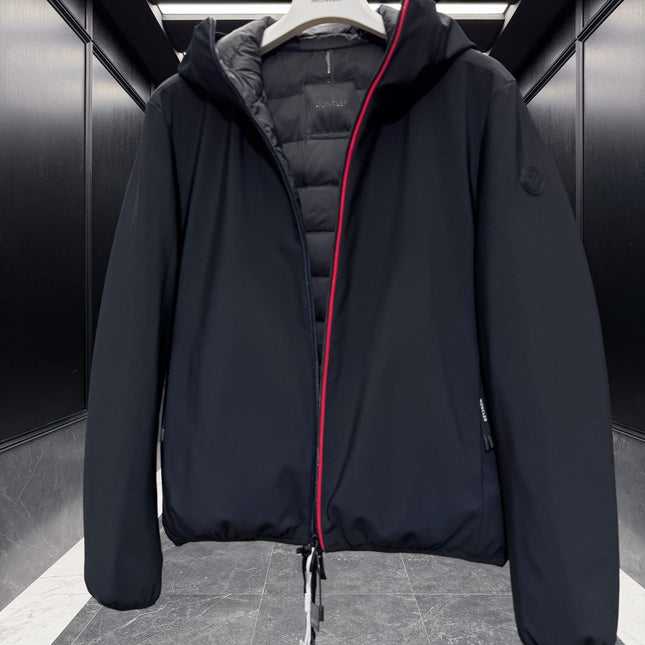 MONCLER 25S SHORT HOODED DOWN JACKET 249