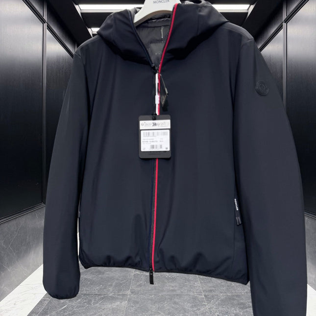 MONCLER 25S SHORT HOODED DOWN JACKET 249