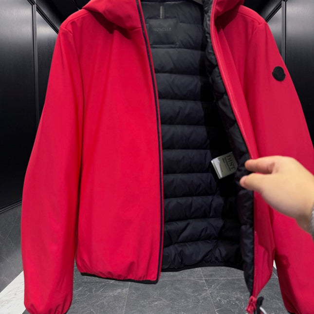 MONCLER 25S SHORT HOODED DOWN JACKET 248