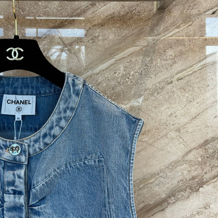 CHANEL 25S SLEEVELESS DENIM VEST 391