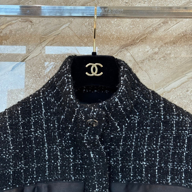 CHANEL 25S COAT 343