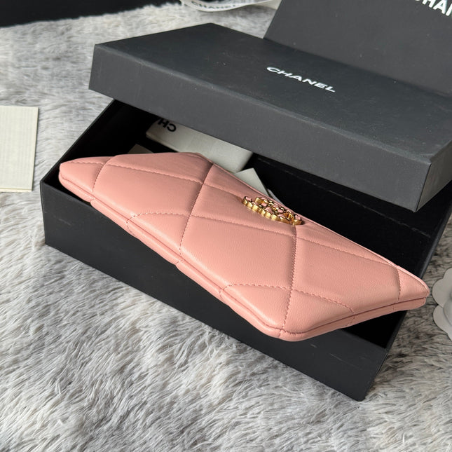 CLASSIC ZIPPER POUCH 20 IN TONYS PINK SMOOTH LAMBSKIN GOLD-TONE HARDWARE