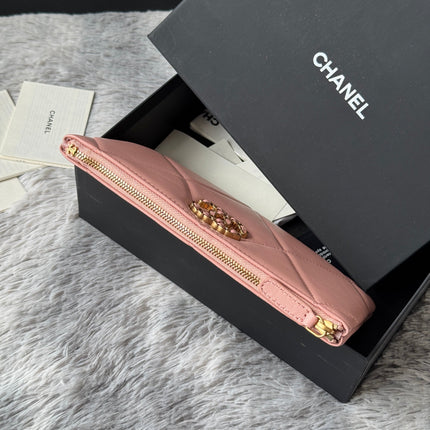 CLASSIC ZIPPER POUCH 20 IN TONYS PINK SMOOTH LAMBSKIN GOLD-TONE HARDWARE