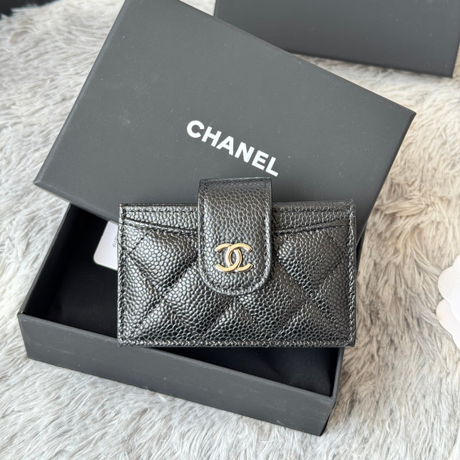 CARD HOLDER 10 CIRCLE CLASP IN BLACK CAVIAR LEATHER SILVER-TONE METALLIC