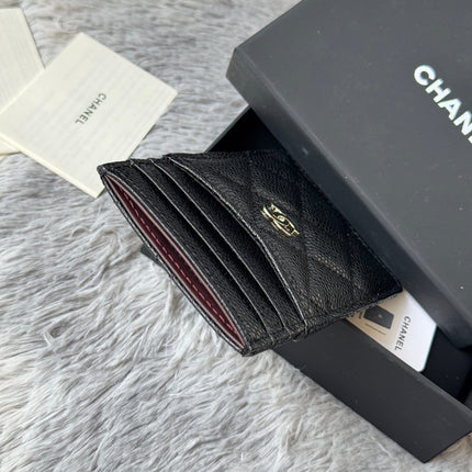 CLASSIC VERTICAL CARD HOLDER 14 IN BLACK GRAINED CALFSKIN SILVER-TONE METALLIC