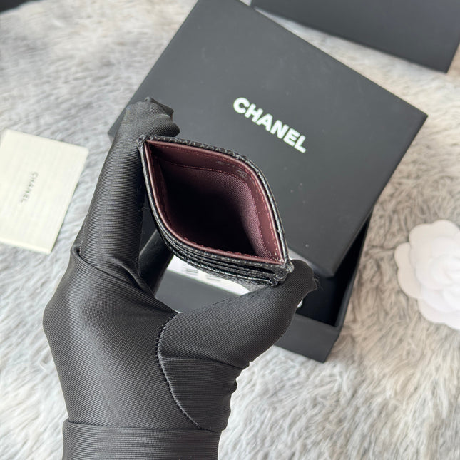 CLASSIC VERTICAL CARD HOLDER 14 IN BLACK GRAINED CALFSKIN SILVER-TONE METALLIC