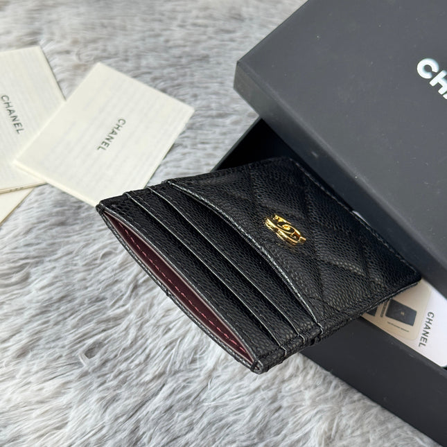 CLASSIC VERTICAL CARD HOLDER 14 IN BLACK GRAINED CALFSKIN GOLD-TONE METALLIC