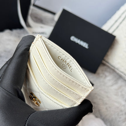 CLASSIC VERTICAL CARD HOLDER 14 IN WHITE GRAINED CALFSKIN GOLD-TONE METALLIC