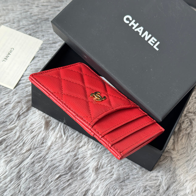 CLASSIC VERTICAL CARD HOLDER 14 IN RED GRAINED CALFSKIN GOLD-TONE METALLIC