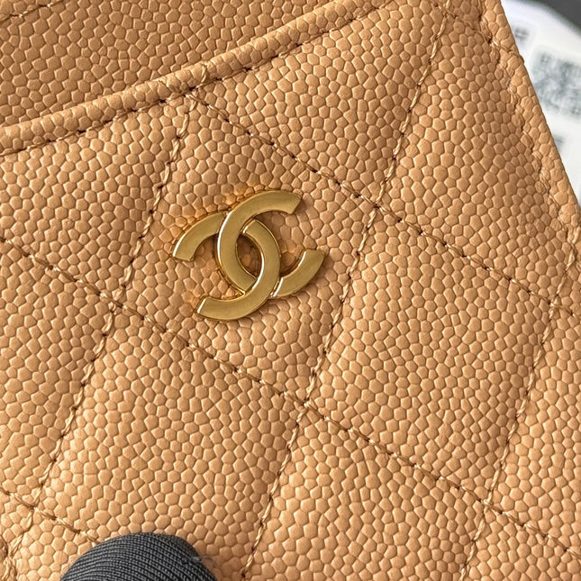 CLASSIC VERTICAL CARD HOLDER 14 IN LIGHT BROWN GRAINED CALFSKIN GOLD-TONE METALLIC