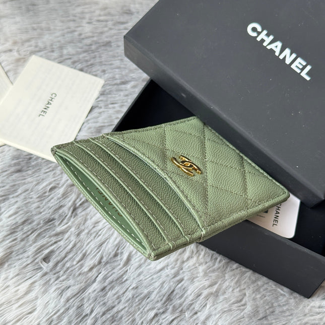 CLASSIC VERTICAL CARD HOLDER 14 IN RAINEE GREEN GRAINED CALFSKIN GOLD-TONE METALLIC