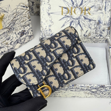 DIOR 25S SADDLE JASMINE GUSSET CARD HOLDER 10 IN BLUE OBLIQUE JACQUARD CANVAS