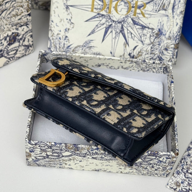 DIOR 25S SADDLE JASMINE GUSSET CARD HOLDER 10 IN BLUE OBLIQUE JACQUARD CANVAS