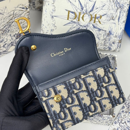 DIOR 25S SADDLE JASMINE GUSSET CARD HOLDER 10 IN BLUE OBLIQUE JACQUARD CANVAS