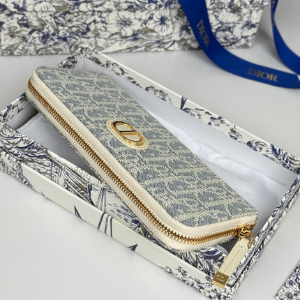 DIOR 25S LONG ZIPPER WALLET 19 IN LIGHT BLUE OBLIQUE JACQUARD CANVAS
