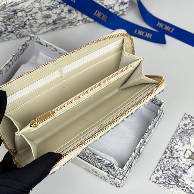 DIOR 25S LONG ZIPPER WALLET 19 IN LIGHT BLUE OBLIQUE JACQUARD CANVAS