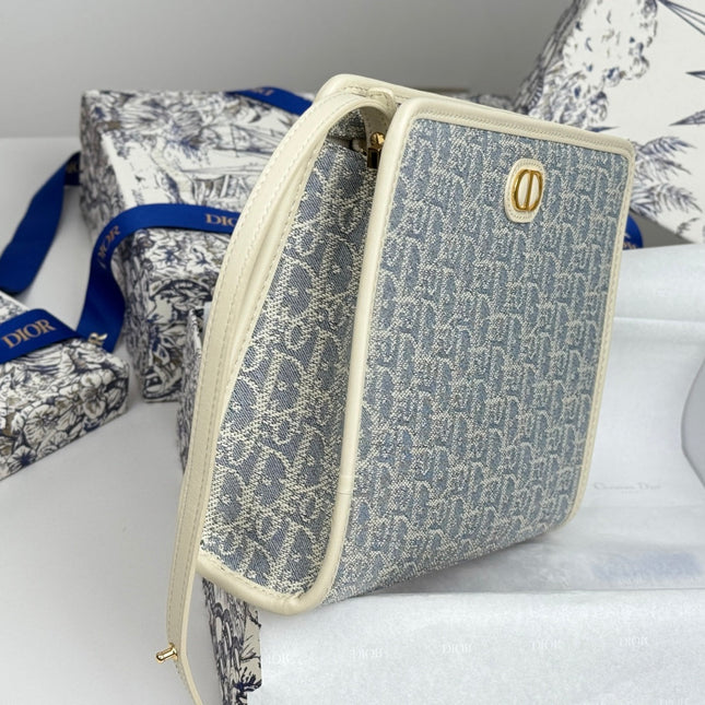 DIOR 25S 30 MONTAIGNE DEA POUCH LIGHT BLUE OBLIQUE JACQUARD 26 IN CANVAS