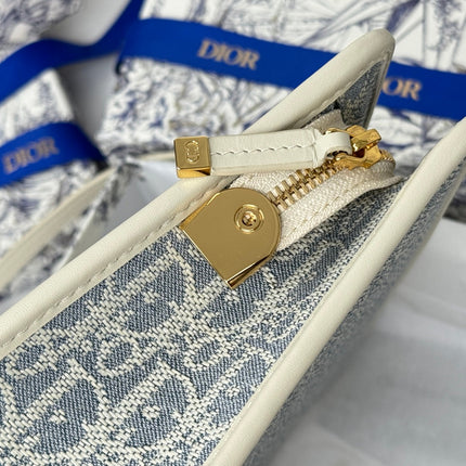 DIOR 25S 30 MONTAIGNE DEA POUCH LIGHT BLUE OBLIQUE JACQUARD 26 IN CANVAS