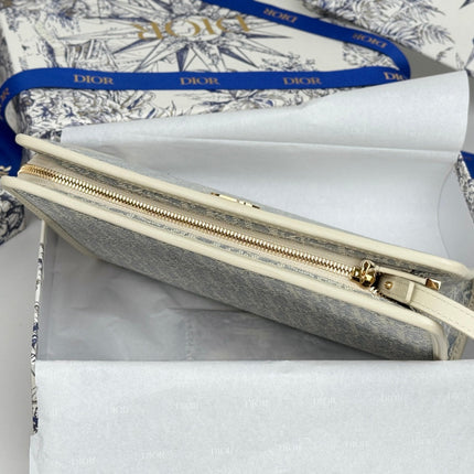 DIOR 25S 30 MONTAIGNE DEA POUCH LIGHT BLUE OBLIQUE JACQUARD 26 IN CANVAS