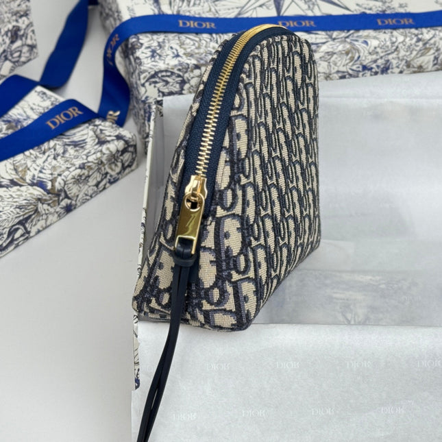 DIOR 25S 30 MONTAIGNE CLUTCH BAG 24 IN BLUE DIOR OBLIQUE JACQUARD