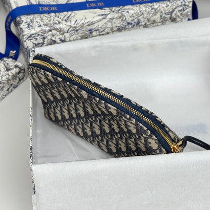 DIOR 25S 30 MONTAIGNE CLUTCH BAG 24 IN BLUE DIOR OBLIQUE JACQUARD