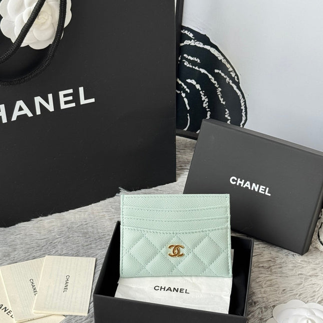 CHANEL 25S CARD HOLDER 11 IN SOFT MINT CAVIAR GOLD HARDWARE