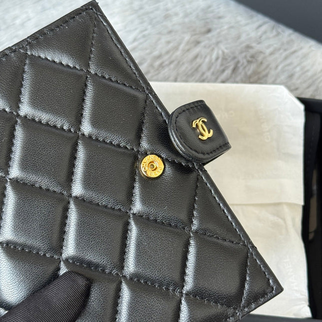 CHANEL 25S MULTI PURPOSE PASSPORT WALLET 15 IN BLACK LAMBSKIN GOLD HARDWARE