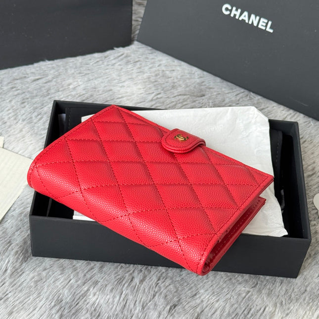 CHANEL 25S MULTI PURPOSE PASSPORT WALLET 15 IN VIVID RED CALFSKIN GOLD HARDWARE
