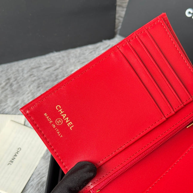 CHANEL 25S MULTI PURPOSE PASSPORT WALLET 15 IN VIVID RED CALFSKIN GOLD HARDWARE