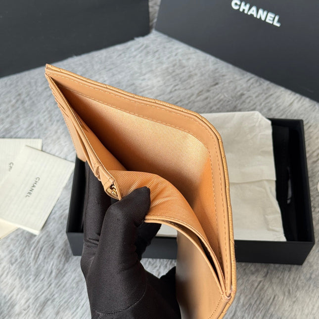 CHANEL 25S MULTI PURPOSE PASSPORT WALLET 15 IN GOLDEN CARAMEL CALFSKIN GOLD HARDWARE