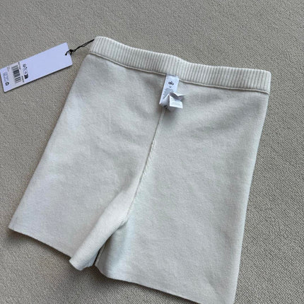 ALO SKINNY KNIT SHORTS STYLE 64