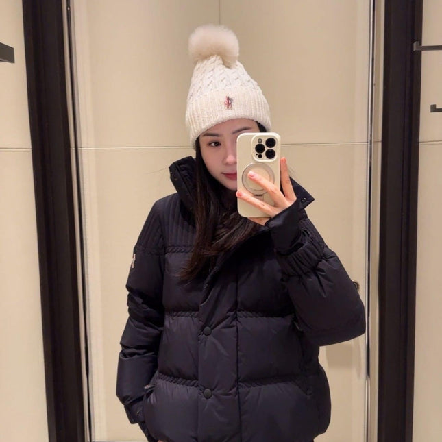 MONCLER 25S DOWN JACKET 236