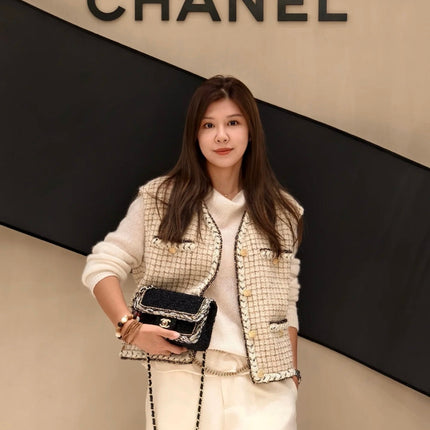 CHANEL 25S TWEED FOUR-POCKET BLAZER 315